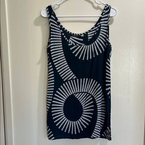 Manaola Black and White Crop Top